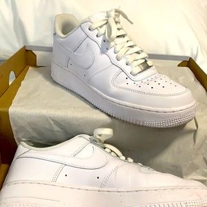 Women’s Size 9 Air Force 1